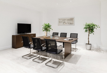 Стол для переговоров Exe